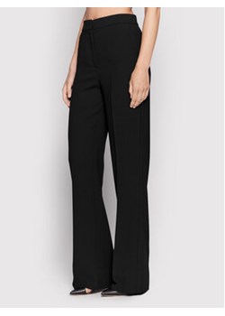 Pinko Spodnie materiałowe Litchi 1N13HU 4575 Czarny Flare Fit ze sklepu MODIVO w kategorii Spodnie damskie - zdjęcie 168768992