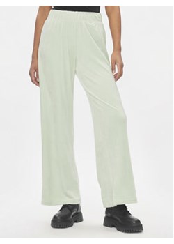 ONLY Spodnie dzianinowe Rebel 15311822 Zielony Straight Fit ze sklepu MODIVO w kategorii Spodnie damskie - zdjęcie 168794441