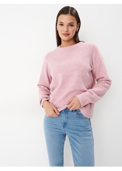 Mohito - Jasnoróżowy sweter basic - pastelowy różowy ze sklepu Mohito w kategorii Swetry damskie - zdjęcie 168796350