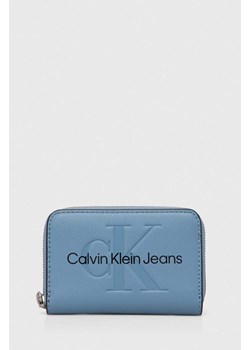Calvin Klein Jeans portfel damski kolor niebieski ze sklepu ANSWEAR.com w kategorii Portfele damskie - zdjęcie 168812623