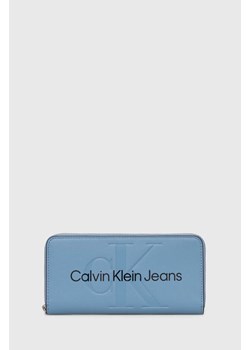 Calvin Klein Jeans portfel damski kolor niebieski ze sklepu ANSWEAR.com w kategorii Portfele damskie - zdjęcie 168812671