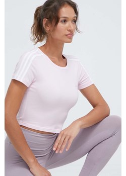 adidas t-shirt damski kolor różowy IR6113 ze sklepu ANSWEAR.com w kategorii Bluzki damskie - zdjęcie 168813314