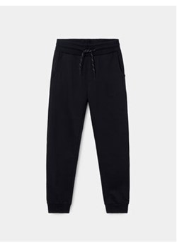 Mayoral Spodnie dresowe 744 Czarny Regular Fit ze sklepu MODIVO w kategorii Spodnie chłopięce - zdjęcie 168826881