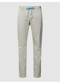 Spodnie materiałowe o kroju regular fit z tunelem model ‘JUMP’ ze sklepu Peek&Cloppenburg  w kategorii Spodnie męskie - zdjęcie 168836690
