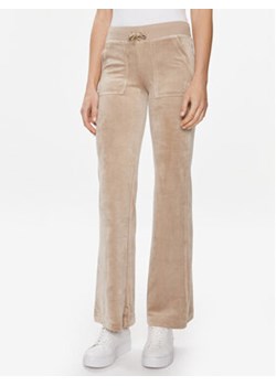 Juicy Couture Spodnie dresowe Layla JCSEBJ001G Brązowy Regular Fit ze sklepu MODIVO w kategorii Spodnie damskie - zdjęcie 168855511