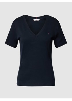 T-shirt z dekoltem w serek ze sklepu Peek&Cloppenburg  w kategorii Bluzki damskie - zdjęcie 168859813
