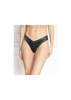 Guess Underwear Stringi ze sklepu Gomez Fashion Store w kategorii Majtki damskie - zdjęcie 168934253