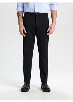 Sinsay - Spodnie chino - czarny ze sklepu Sinsay w kategorii Spodnie męskie - zdjęcie 168958344