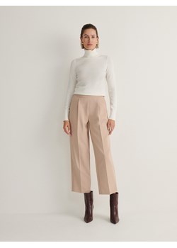 Reserved - Spodnie z kantem - beżowy ze sklepu Reserved w kategorii Spodnie damskie - zdjęcie 168962380
