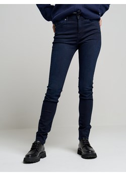 Spodnie jeans damskie zwężane Adela 730 ze sklepu Big Star w kategorii Jeansy damskie - zdjęcie 168974420