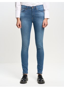 Spodnie jeans damskie zwężane Adela 296 ze sklepu Big Star w kategorii Jeansy damskie - zdjęcie 168974672