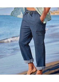Wygodne, jeansowe spodnie-bojówki ze sklepu Atlas For Men w kategorii Jeansy męskie - zdjęcie 168977910