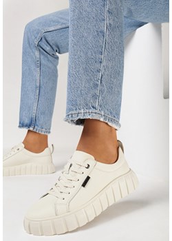 Beżowe Skórzane Sneakersy na Platformie Peuria ze sklepu born2be.pl w kategorii Buty sportowe damskie - zdjęcie 168979380