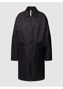 Płaszcz ze wzorem z logo na całej powierzchni model ‘Paluma’ ze sklepu Peek&Cloppenburg  w kategorii Płaszcze męskie - zdjęcie 168989162