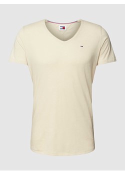T-shirt z dekoltem w serek i wyhaftowanym logo ze sklepu Peek&Cloppenburg  w kategorii T-shirty męskie - zdjęcie 168989332