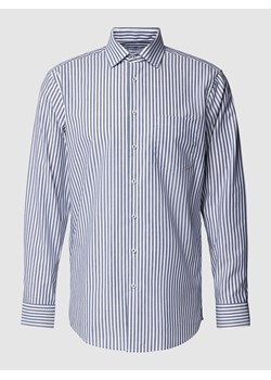 Koszula biznesowa o kroju regular fit ze wzorem w paski ze sklepu Peek&Cloppenburg  w kategorii Koszule męskie - zdjęcie 168994214