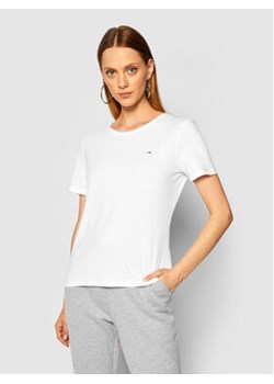 Tommy Jeans T-Shirt Tjw C Neck DW0DW09194 Biały Slim Fit ze sklepu MODIVO w kategorii Bluzki damskie - zdjęcie 169015403