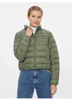 Calvin Klein Jeans Kurtka przejściowa Ul Short Puffer J20J222585 Zielony Regular Fit ze sklepu MODIVO w kategorii Kurtki damskie - zdjęcie 169015830