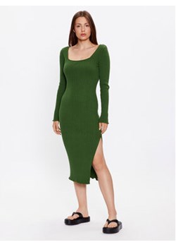 Glamorous Sukienka dzianinowa CA0334 Zielony Slim Fit ze sklepu MODIVO w kategorii Sukienki - zdjęcie 169051991