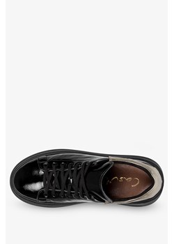 Czarne sneakersy skórzane lakierowane damskie creepersy sznurowane PRODUKT POLSKI Casu 10150-Z ze sklepu Casu.pl w kategorii Trampki damskie - zdjęcie 169083883
