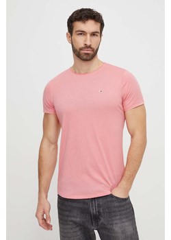 Tommy Jeans kolor różowy gładki DM0DM09586 ze sklepu ANSWEAR.com w kategorii T-shirty męskie - zdjęcie 169102990