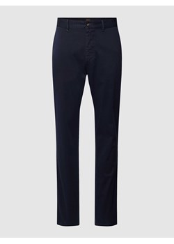 Chinosy o kroju slim fit z wpuszczanymi kieszeniami w stylu francuskim ze sklepu Peek&Cloppenburg  w kategorii Spodnie męskie - zdjęcie 169110821