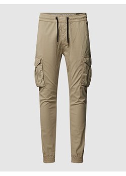 Spodnie cargo o kroju tapered fit z tunelem ze sklepu Peek&Cloppenburg  w kategorii Spodnie męskie - zdjęcie 169123632