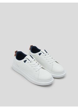 Sinsay - Sneakersy - biały ze sklepu Sinsay w kategorii Trampki męskie - zdjęcie 169146232