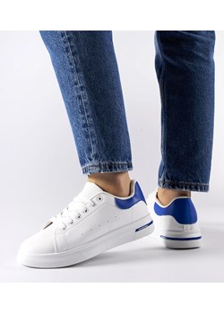 Biało-granatowe sneakersy Leland ze sklepu gemre w kategorii Trampki damskie - zdjęcie 169163321