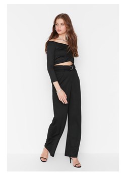 trendyol Spodnie w kolorze czarnym ze sklepu Limango Polska w kategorii Spodnie damskie - zdjęcie 169202262