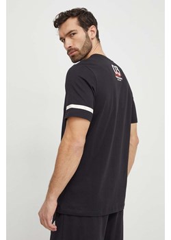 adidas t-shirt bawełniany męski kolor czarny z nadrukiem IN6251 ze sklepu ANSWEAR.com w kategorii T-shirty męskie - zdjęcie 169213984