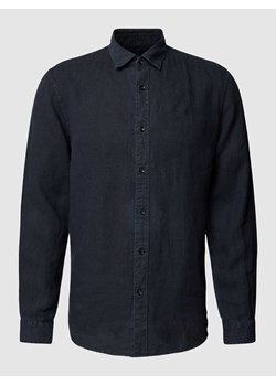 Koszula casualowa o kroju tailored fit z wyhaftowanym logo ze sklepu Peek&Cloppenburg  w kategorii Koszule męskie - zdjęcie 169222112