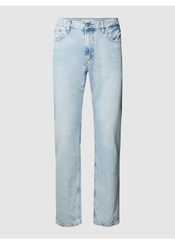 Jeansy z prostą nogawką i wpuszczanymi kieszeniami ze sklepu Peek&Cloppenburg  w kategorii Jeansy męskie - zdjęcie 169239384