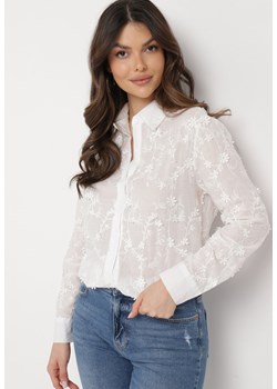 Biała Bawełniana Koszula z Haftowanymi Kwiatkami Tissale ze sklepu Born2be Odzież w kategorii Koszule damskie - zdjęcie 169244352