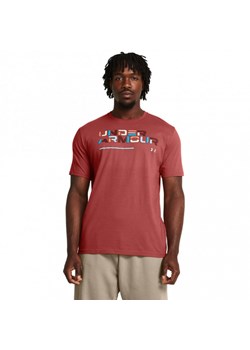 Męski t-shirt z nadrukiem Under Armour UA Colorblock Wordmark SS - czerwony ze sklepu Sportstylestory.com w kategorii T-shirty męskie - zdjęcie 169247673