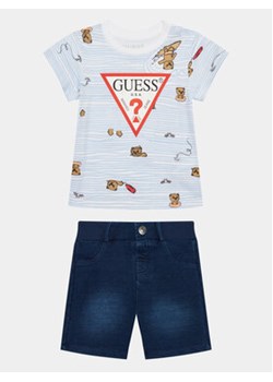 Guess Komplet t-shirt i spodenki I4GG01 K8HM3 Kolorowy Regular Fit ze sklepu MODIVO w kategorii Komplety niemowlęce - zdjęcie 169284114
