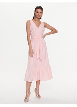 DKNY Sukienka koktajlowa DD3BR685 Różowy Regular Fit ze sklepu MODIVO w kategorii Sukienki - zdjęcie 169285754
