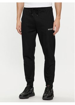 Hugo Spodnie dresowe Drochers 50509965 Czarny Regular Fit ze sklepu MODIVO w kategorii Spodnie męskie - zdjęcie 169286650