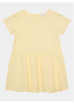 NAME IT Sukienka 13216753 Żółty Regular Fit ze sklepu MODIVO w kategorii Sukienki niemowlęce - zdjęcie 169287072