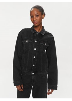 Tommy Jeans Kurtka jeansowa DW0DW17210 Czarny Regular Fit ze sklepu MODIVO w kategorii Kurtki damskie - zdjęcie 169288001
