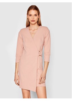 Rinascimento Sukienka codzienna CFC0017805002 Różowy Regular Fit ze sklepu MODIVO w kategorii Sukienki - zdjęcie 169288132