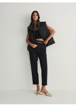 Reserved - Spodnie z paskiem - czarny ze sklepu Reserved w kategorii Spodnie damskie - zdjęcie 169293232
