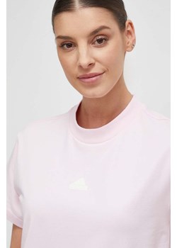 adidas t-shirt damski kolor różowy IS4288 ze sklepu ANSWEAR.com w kategorii Bluzki damskie - zdjęcie 169294054