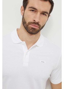 Calvin Klein polo bawełniane kolor biały gładki ze sklepu ANSWEAR.com w kategorii T-shirty męskie - zdjęcie 169328590