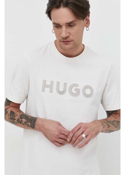 HUGO t-shirt bawełniany męski kolor beżowy z aplikacją 50509958 ze sklepu ANSWEAR.com w kategorii T-shirty męskie - zdjęcie 169329240