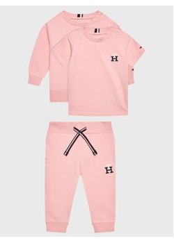 Tommy Hilfiger Komplet t-shirt, bluza i spodnie Monogram KN0KN01549 Różowy Regular Fit ze sklepu MODIVO w kategorii Komplety niemowlęce - zdjęcie 169339993