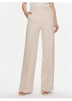 Maryley Spodnie materiałowe 24EB537/43GE Beżowy Relaxed Fit ze sklepu MODIVO w kategorii Spodnie damskie - zdjęcie 169340360