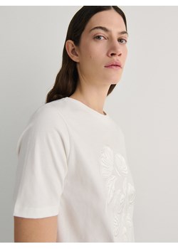 Reserved - T-shirt z naszytą aplikacją - biały ze sklepu Reserved w kategorii Bluzki damskie - zdjęcie 169394030