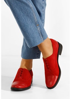 Czerwone oxfordy damskie Genave ze sklepu Zapatos w kategorii Półbuty damskie - zdjęcie 169394693