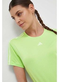 adidas Performance t-shirt treningowy Training Essentials kolor zielony ze sklepu ANSWEAR.com w kategorii Bluzki damskie - zdjęcie 169396361
